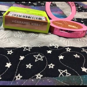 Supreme Frost Caramel Kiss